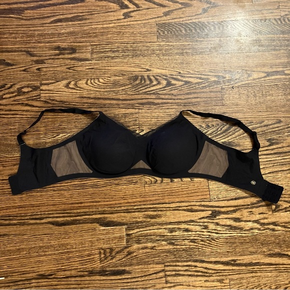 Honeylove CrossOver Bra 💕 - Picture 3 of 15